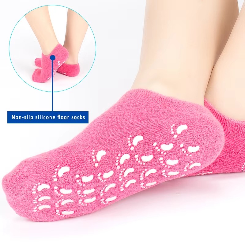 Moisturizing Spa Silicone Socks - Image 2