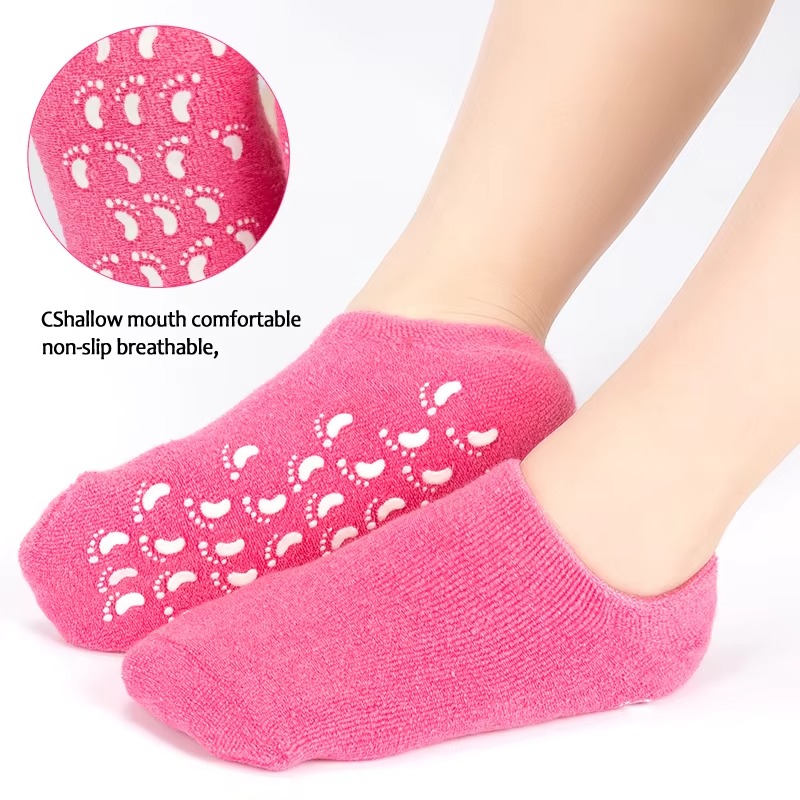 Moisturizing Spa Silicone Socks - Image 4
